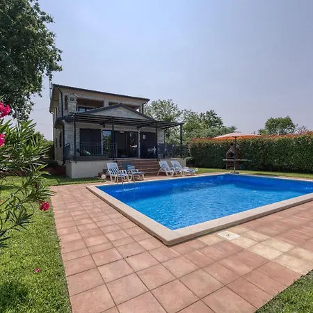 Kristina With Pool - Happy *